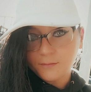 Meet your Posher, Trayci